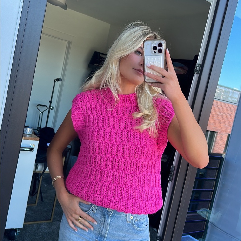 NWT English Factory hot pink knit sweater vest! 🩷